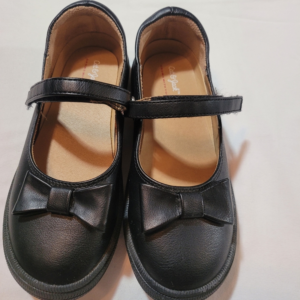 Girls size 12 Cat and Jack dress shoes
